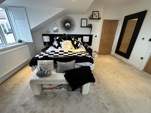 Photo 52- click for photo gallery